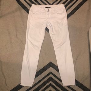 Lovesick white jeans size 7